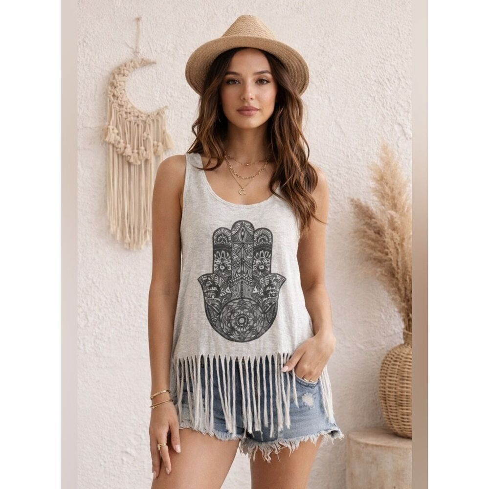 About A Girl Sleeveless Fringe Tank Top with Hamsa Hand Graphic - Light Gray